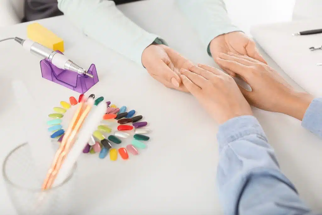 Tips-for-Choosing-Non-Toxic-Nail-Polish