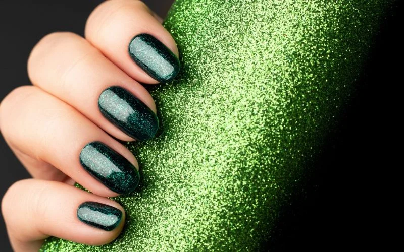 Gradient Nail Design