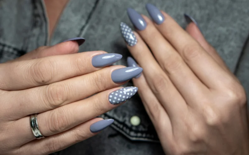 Gradient Nail Art