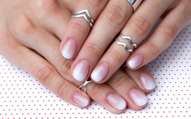 How Long Does Ombre Nails Last