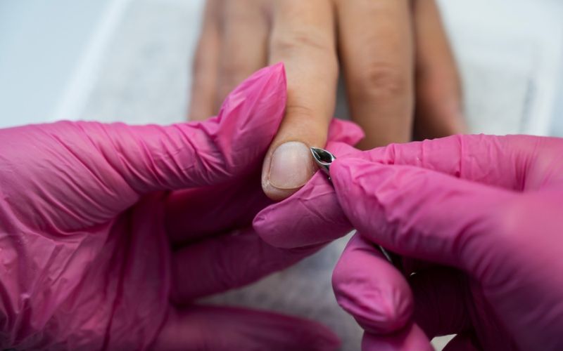 Tips for Using a Cuticle Trimmer