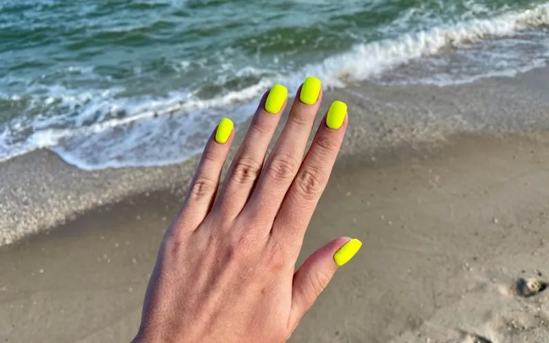 Beach Vacation Nails