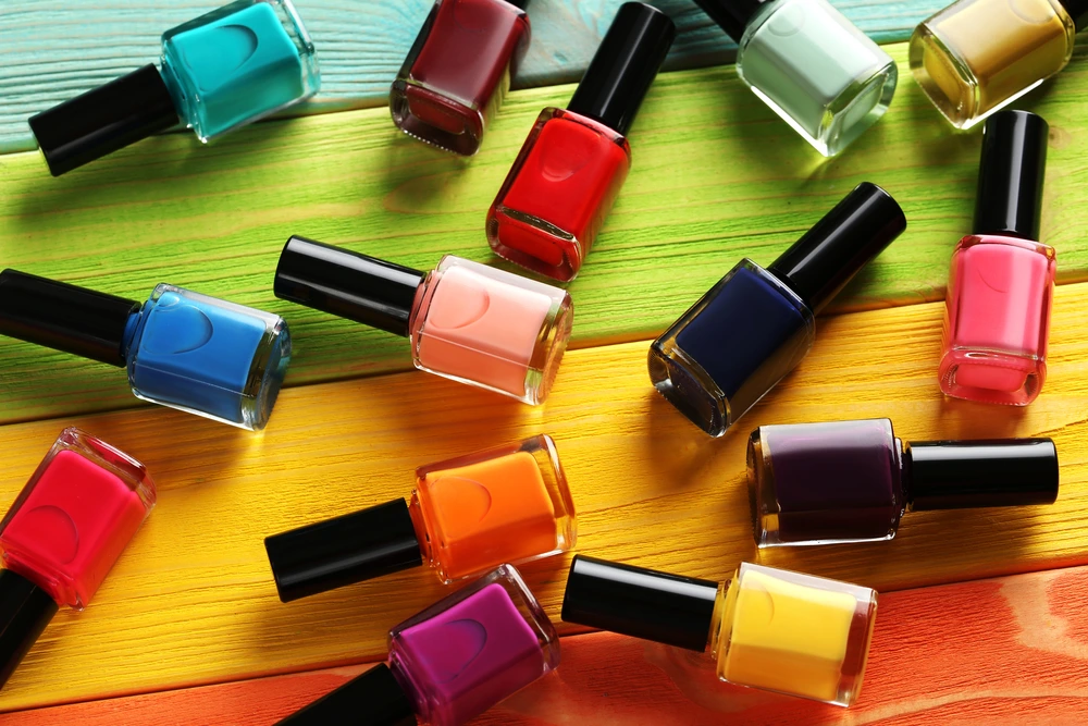 What Nail Colors Look Best on Round Nails