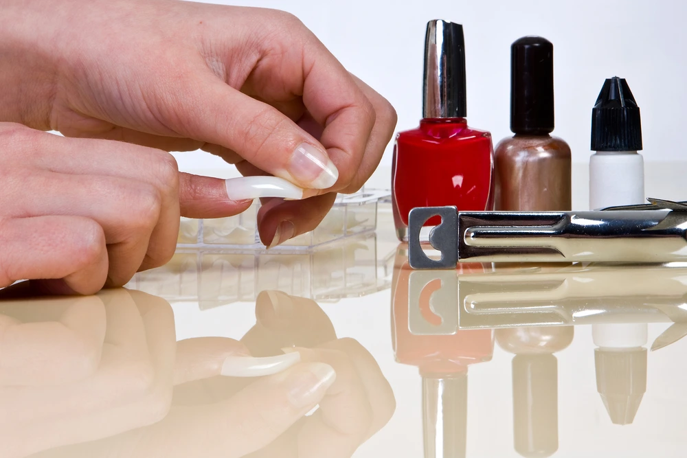 Strongest Nail Glue Dry Clear