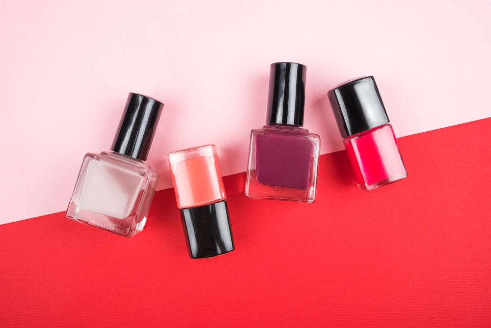 Nail Polish Colors for a Thin French Manicure