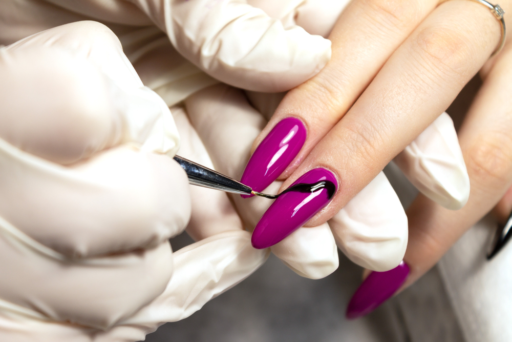 Add Nail Art to a Thin French Manicure