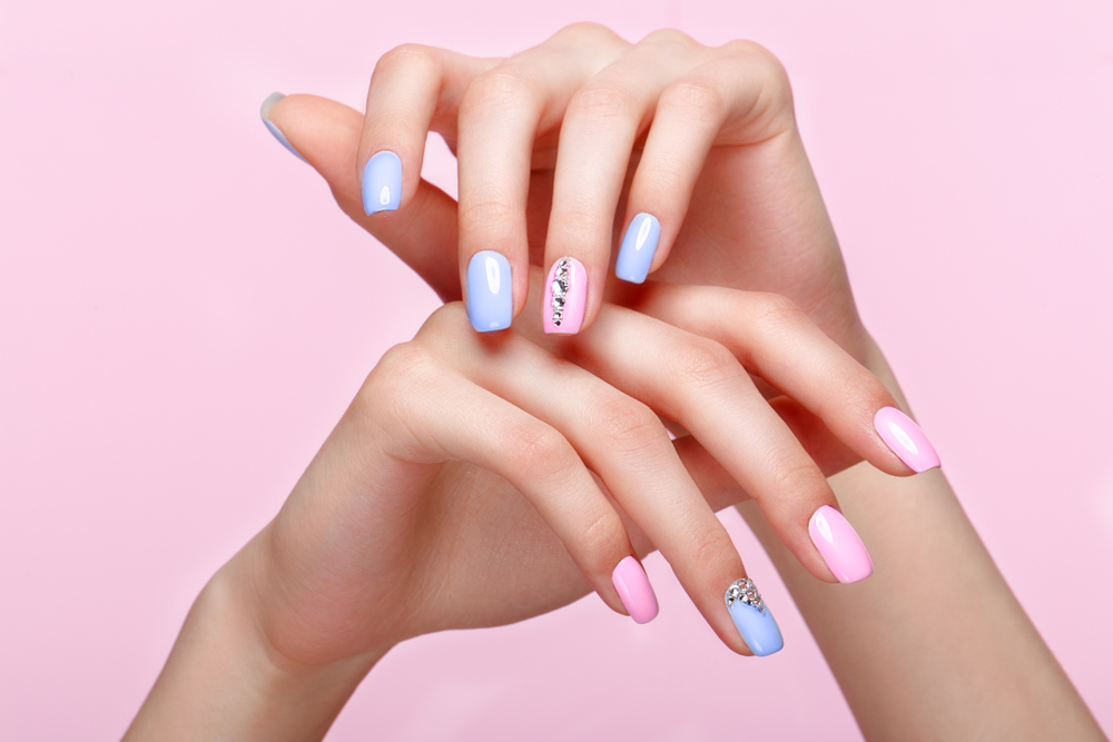 DIY Holiday Nail Art Ideas