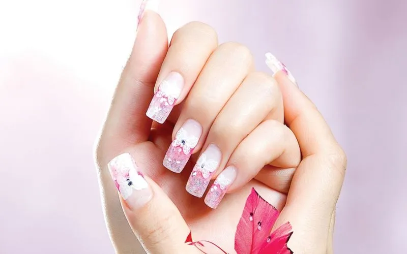 Tips and Tricks for Nail Lengthening